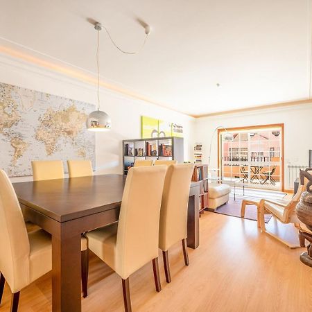 Guestready - Spacious Residence In Oeiras Barcarena ภายนอก รูปภาพ