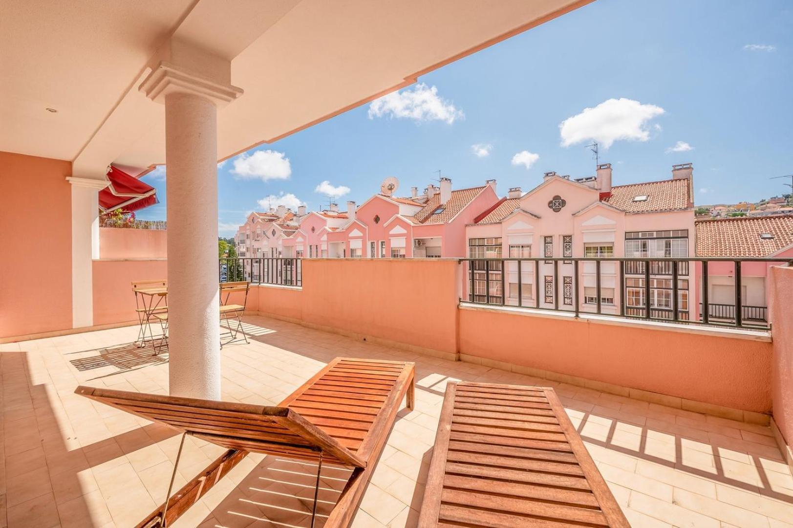 Guestready - Spacious Residence In Oeiras Barcarena ภายนอก รูปภาพ
