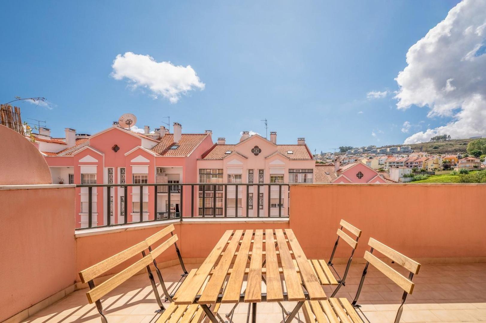 Guestready - Spacious Residence In Oeiras Barcarena ภายนอก รูปภาพ