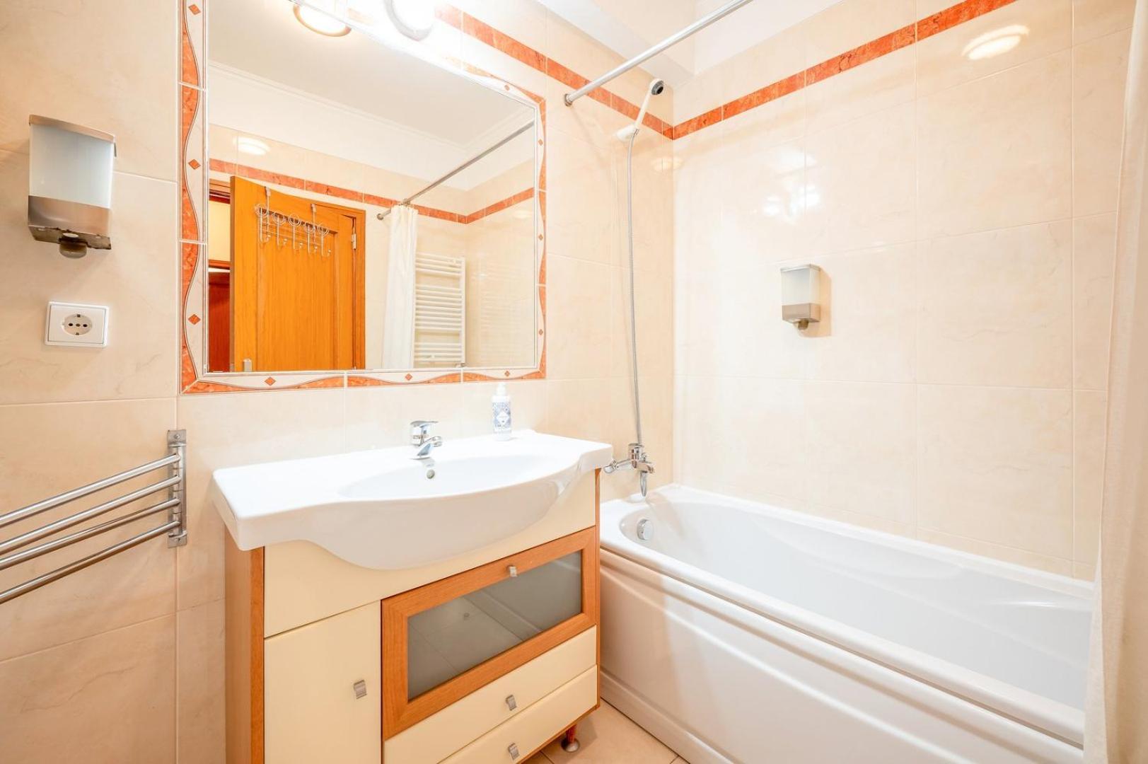 Guestready - Spacious Residence In Oeiras Barcarena ภายนอก รูปภาพ