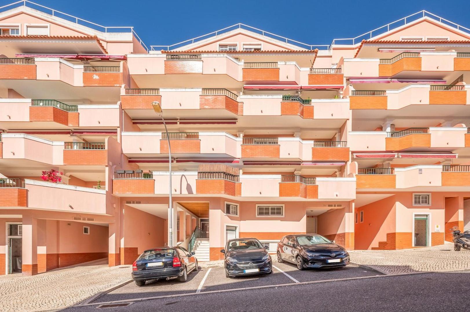 Guestready - Spacious Residence In Oeiras Barcarena ภายนอก รูปภาพ